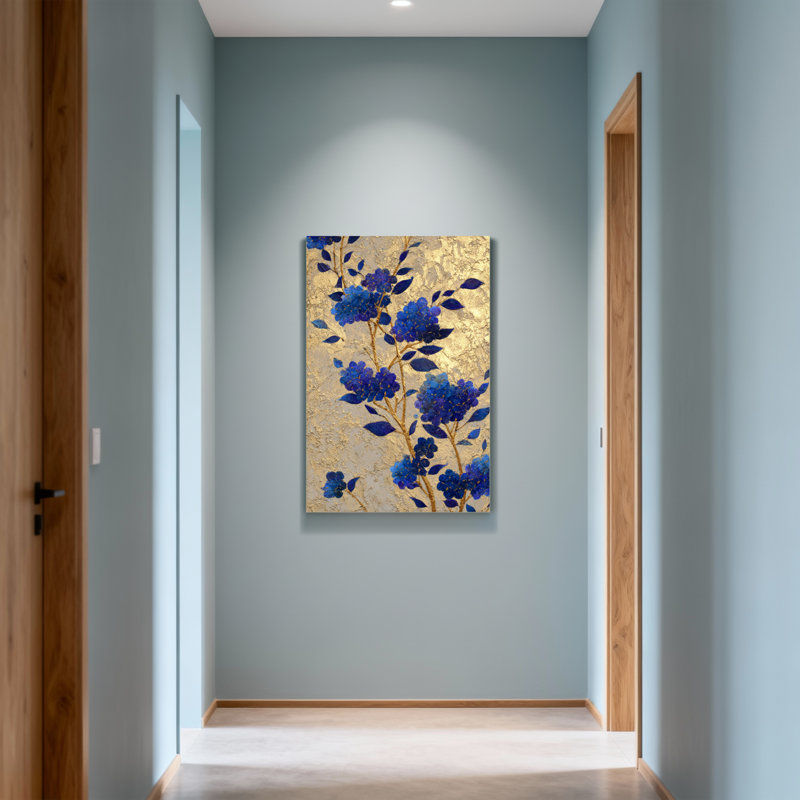 Plantes et fleurs fleurs bleues sur fond doré, H 30 po x l 20 po