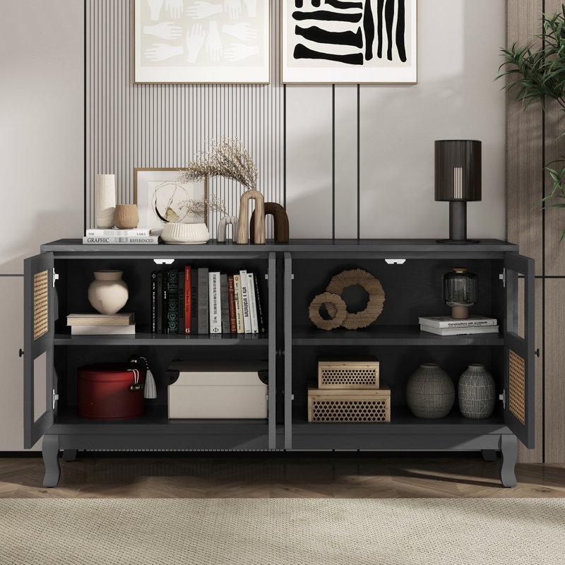 Buffet industriel gris avec rangement abondant - 4 portes rétro. Portes élégantes et vitrées. Idéal pour le vestibule, la salle à manger, la cuisine et le salon. Buffet 4 portes simple à assembler, rangement généreux.