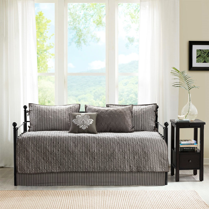 48f-f3cf-086bf Comforter