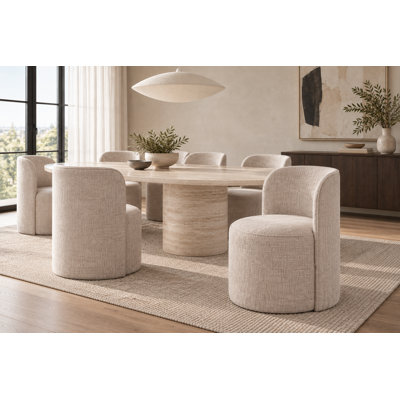 Chaise rembourrée moderne avec dossier incurvé et base fermée