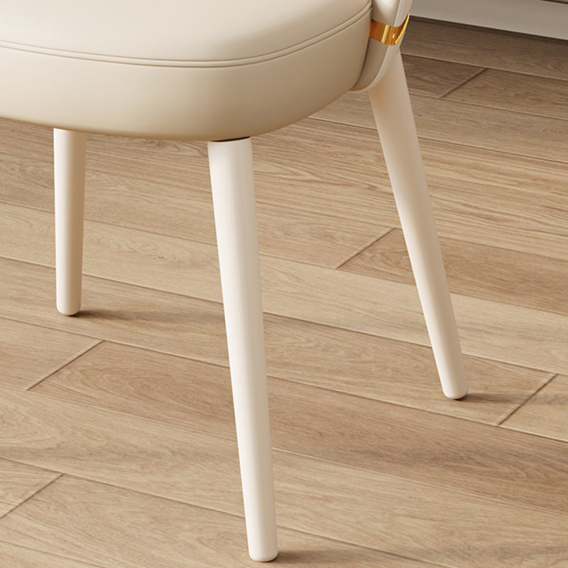 Kittitas, H 29,52 po x L 62,99 po x l 31,49 po, Blanc
