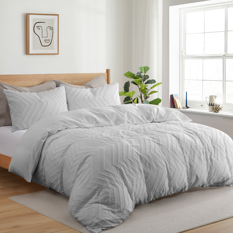 Averyonna Duvet Cover, Twin Duvet Cover + 1 Standard Pillowcase, Diamond Navy Blue