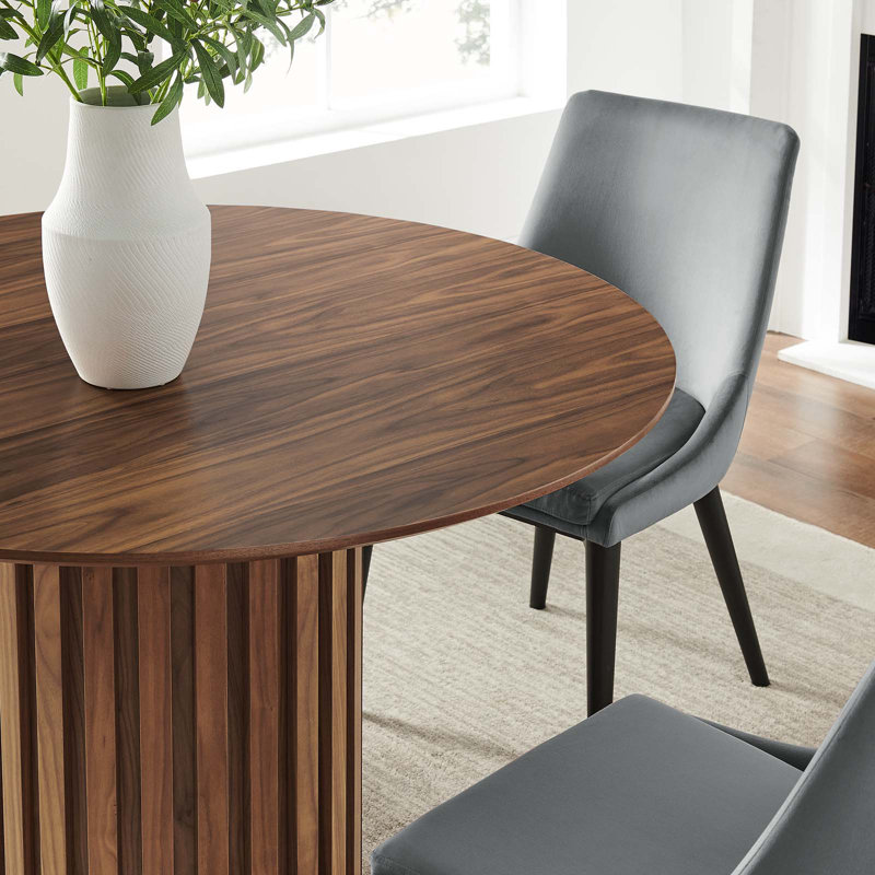 Senja 47" Round Walnut Mid-century Modern Dining Table
