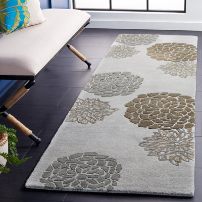 Soho Hand Tufted Wool Floral Rug
