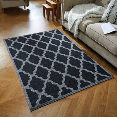 Sigrith Geometric Area Rug