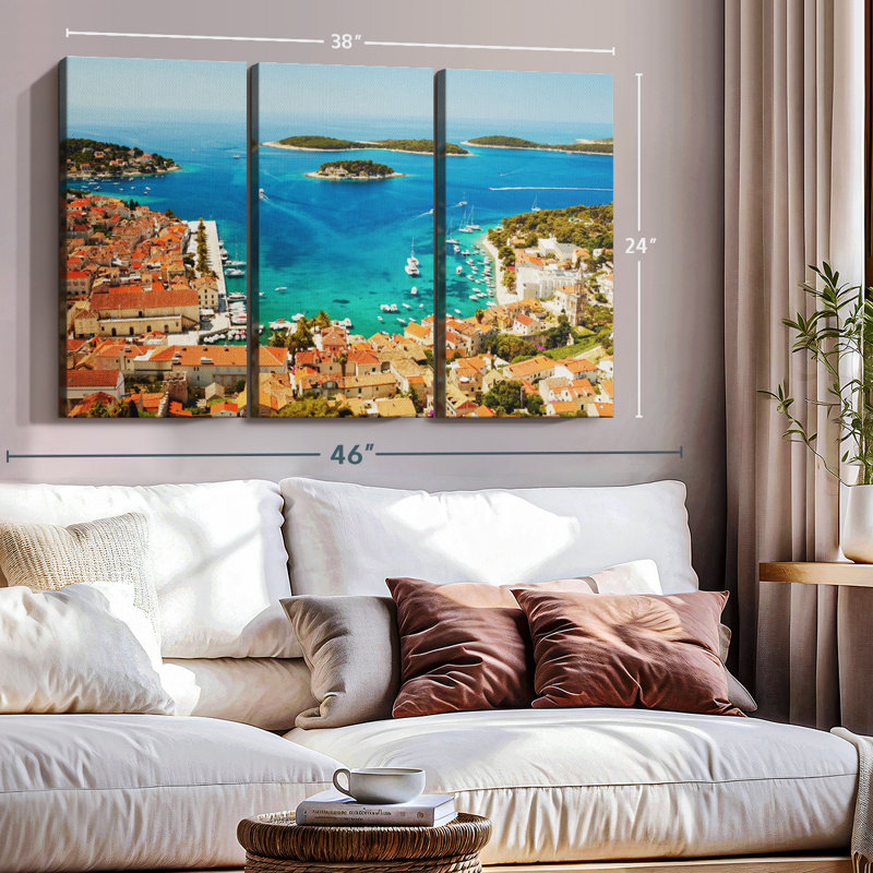 «Hvar Seaside Town» sur toile, H 24 po x l 38 po