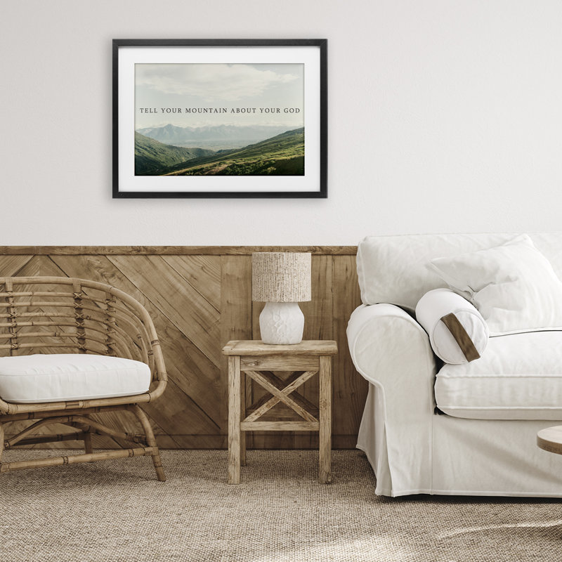 «Tell Your Mountain About God», reproduction sous verre, conception de Kali Wilson, H 14 po x l 20 po