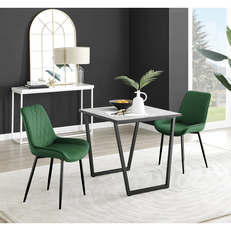Table de salle à manger et chaises en mélamine effet marbre Carzon - Chaises de salle à manger en similicuir de luxe