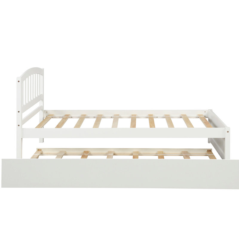 Lit plateforme simple blanc avec lit gigogne - Structure en bois massif pour cadre de taille années dans une chambre au design élégant