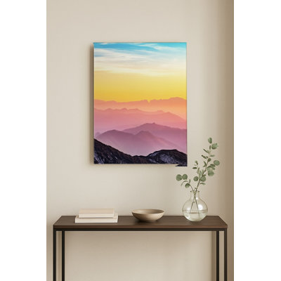 Couches de montagne au lever du soleil — Portrait en métal