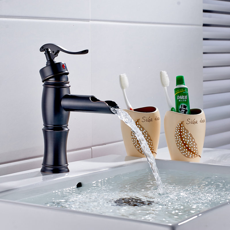 Single-Hole Single-handle Bathroom Faucet