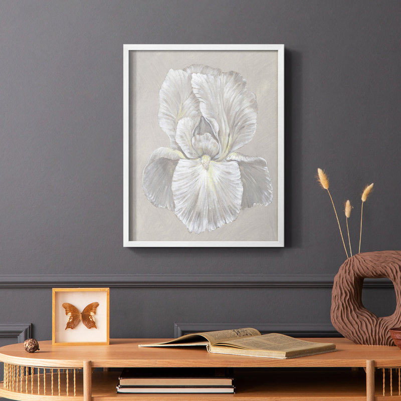 Iris blanc I, reproduction encadrée - bois massif, H 10 po x l 8 po, Blanc