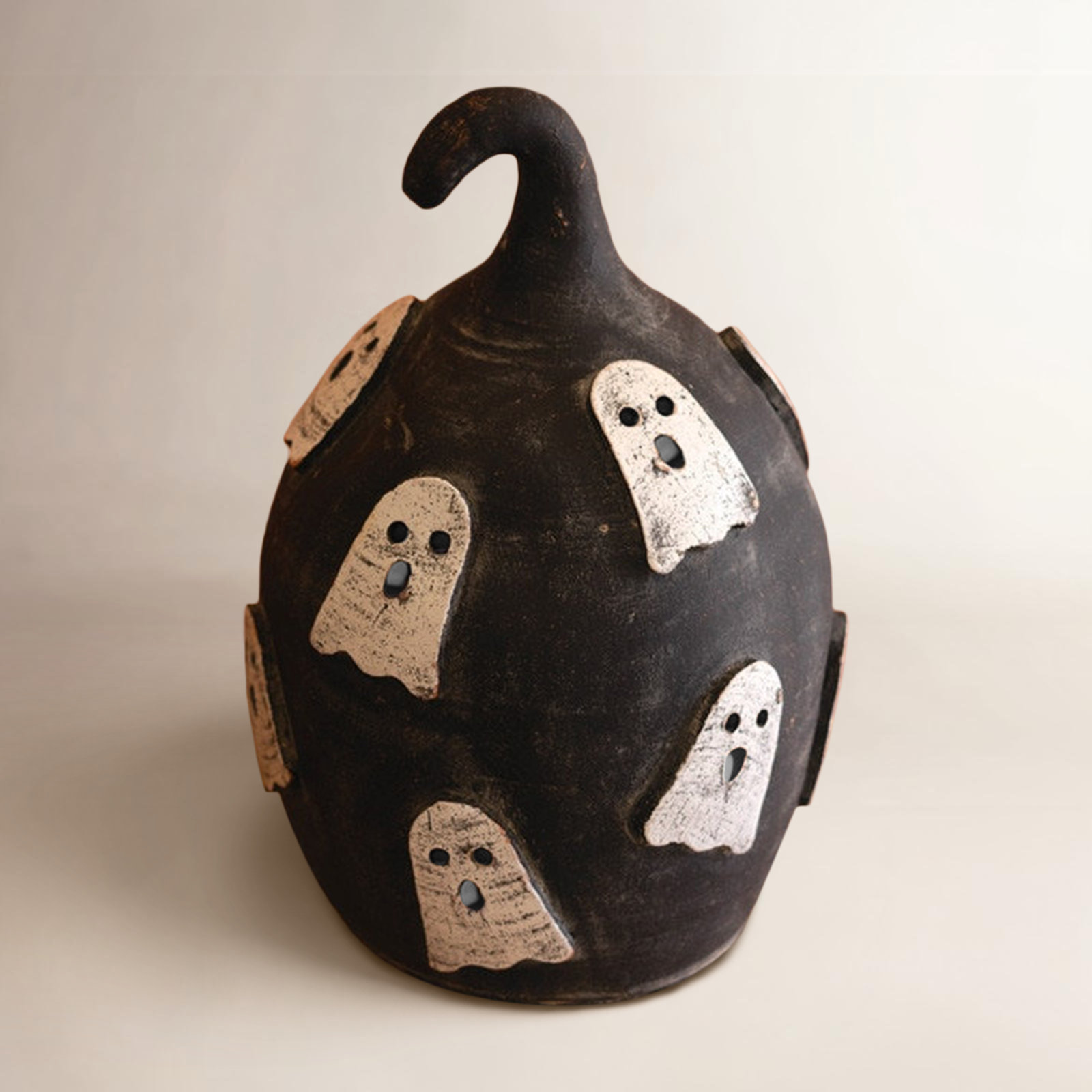 BLACK CLAY PUMPKIN WITH GHOSTS LUMINARY