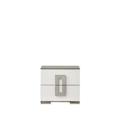 Table de chevet contemporaine à 2 tiroirs en blanc, matériaux en bois, tiroirs spacieux, armoire de chevet blanche, design, détails métalliques, utilisation
