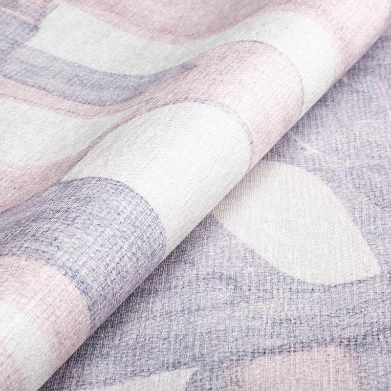 Tapis 100% polyester de qualité supérieure, 6,9 x 10,2 pi | 1850 g / m², hauteur de poils de 0,2 po | Polyester recyclé dessous | Lavable à la machine à 30 ° C | Conception douce, durable et écologique pour les espaces de vie modernes