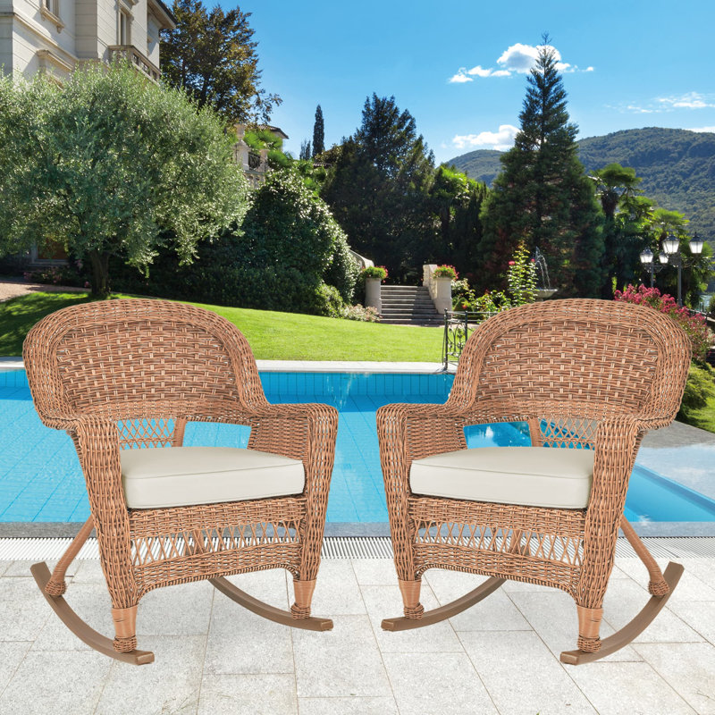 Chaise berçante en osier Raenesha, Miel, Ivoire