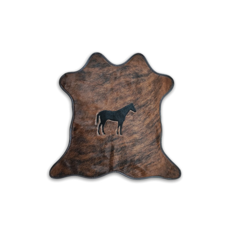 Mini Cowhide w/Border & Horse Motif