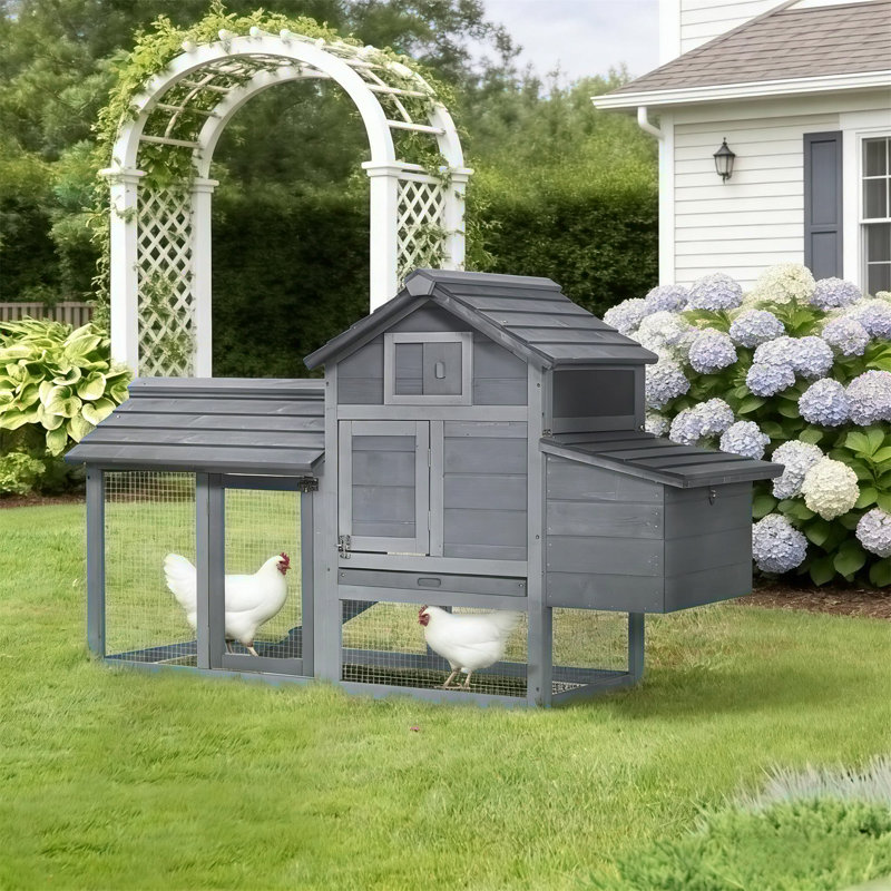 Petit poulailler en bois