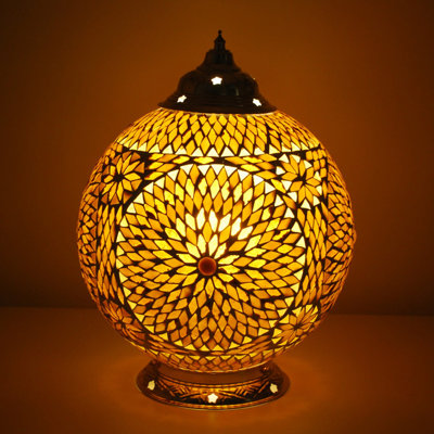 Chavarria Metal Table Lamp