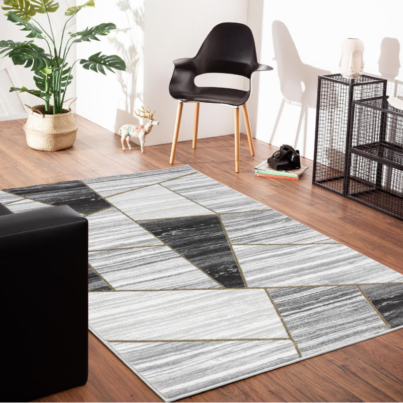 Bolog Geometric Indoor Rug, Rectangle 3'9" x 5'9"