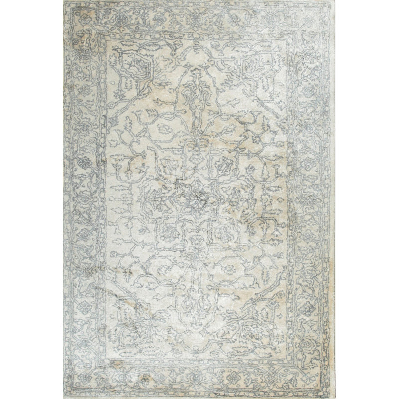 Hand Tufted Wool Floral Area Rug