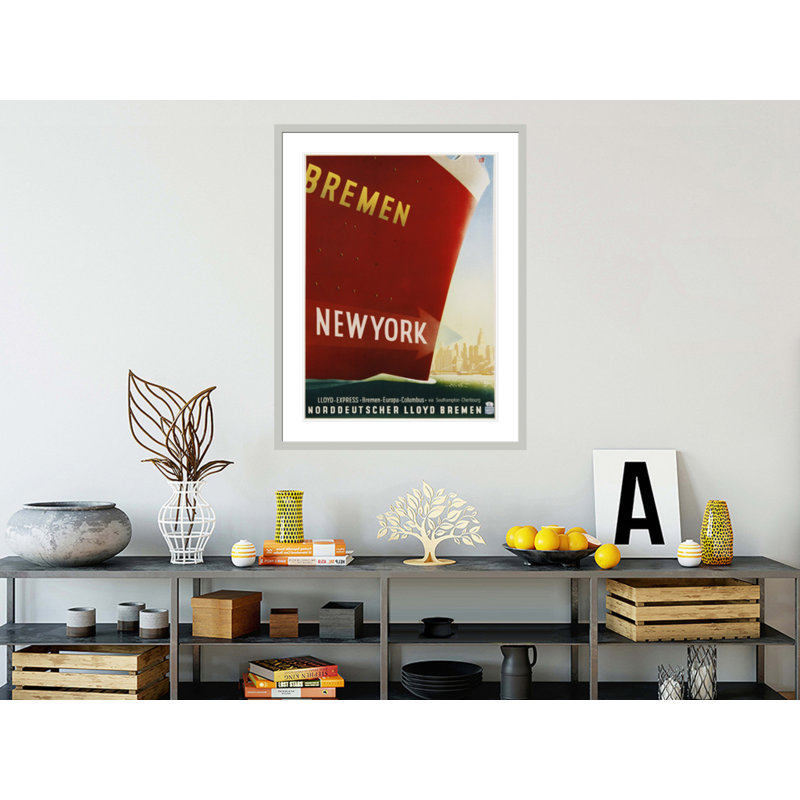 «Bremen New York Travel» par Kuck, impression giclée sur cadre, 41.5" H x 32.1" W