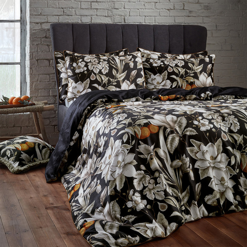 Cotton Floral Duvet Cover Set with Pillowcases Included, Black, Kingsize - 2 Standard Pillowcases