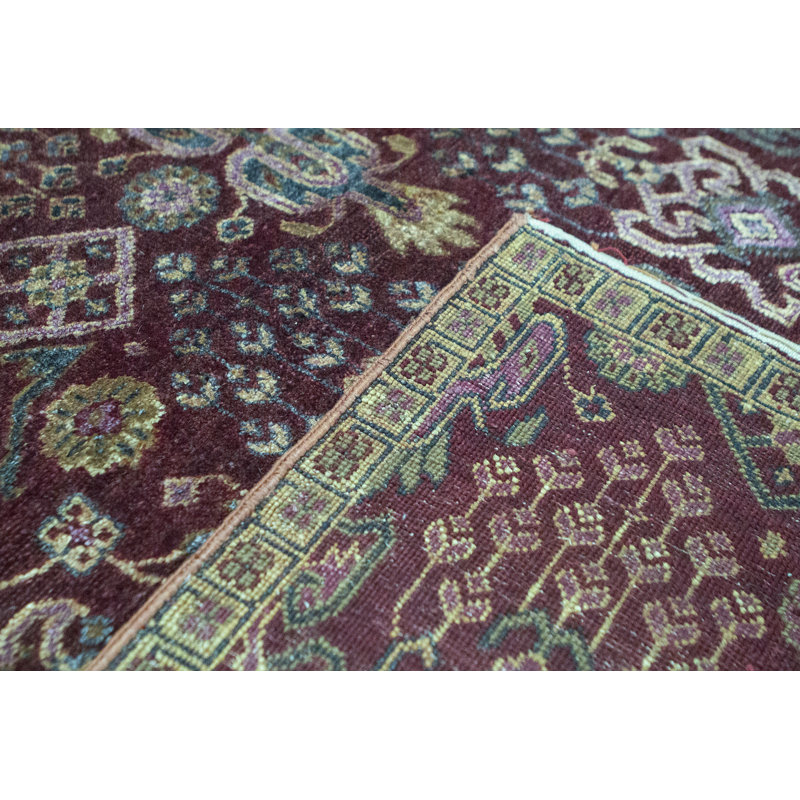 Kendale Oriental Area Rug in Pink/Green