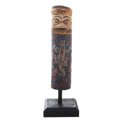 Figurines & Sculptures