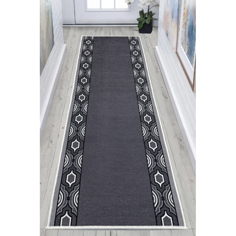 Tapis gris antidérapant sur mesure, Tapis de couloir 2 pi 8 po x 4 pi