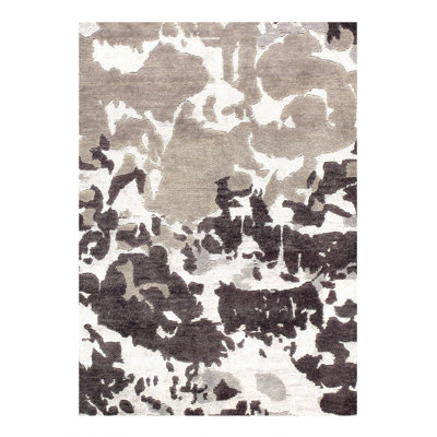 Camouflage Handmade Rectangle 7'11" x 5'11" Cotton/Wool Area Rug in Gray/Black