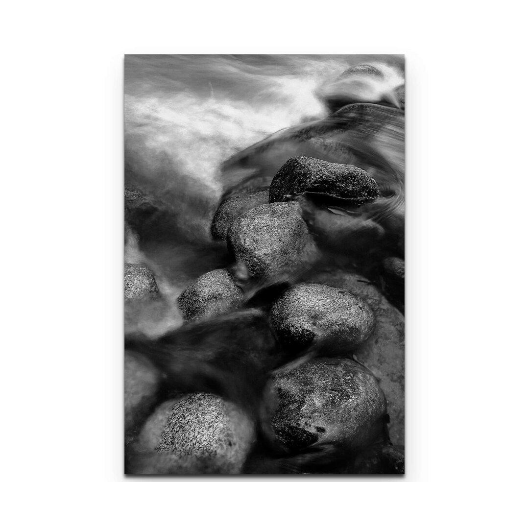 Leinwandbild Flussströmung zwischen Steinen