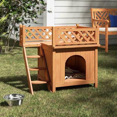 Nellie Wood Dog House