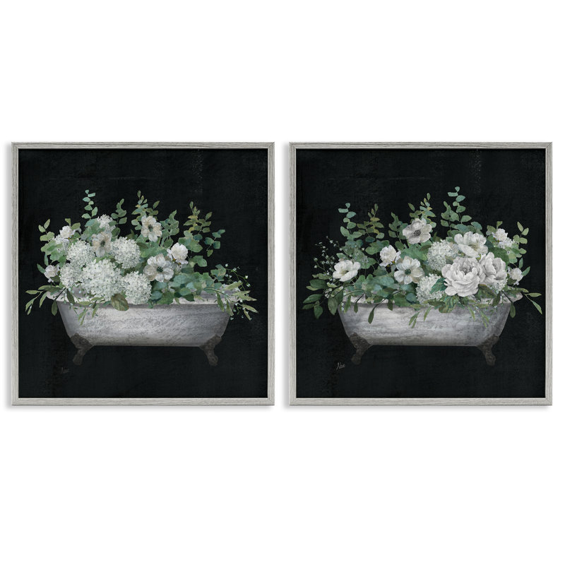 Ensemble de 2 giclées sur fond rempli de fleurs blanches par Nan, Cadre gris, H 17 po x l 17 po