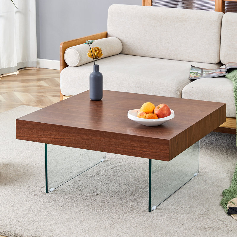 Table basse en noyer avec pieds en verre trempé à finition lisse - 31,5 po x 31,5 po