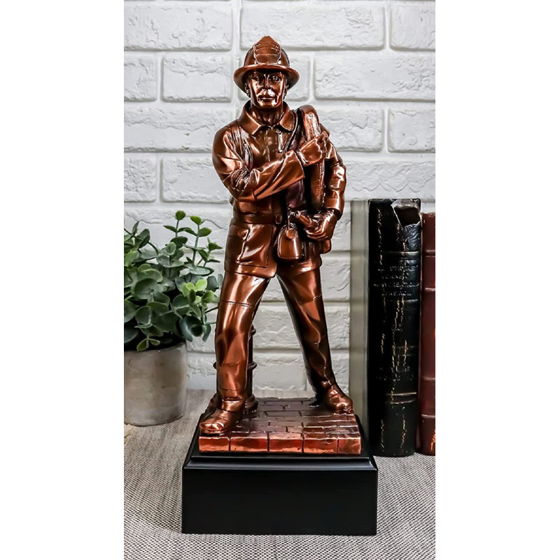 Figurine Jonesha