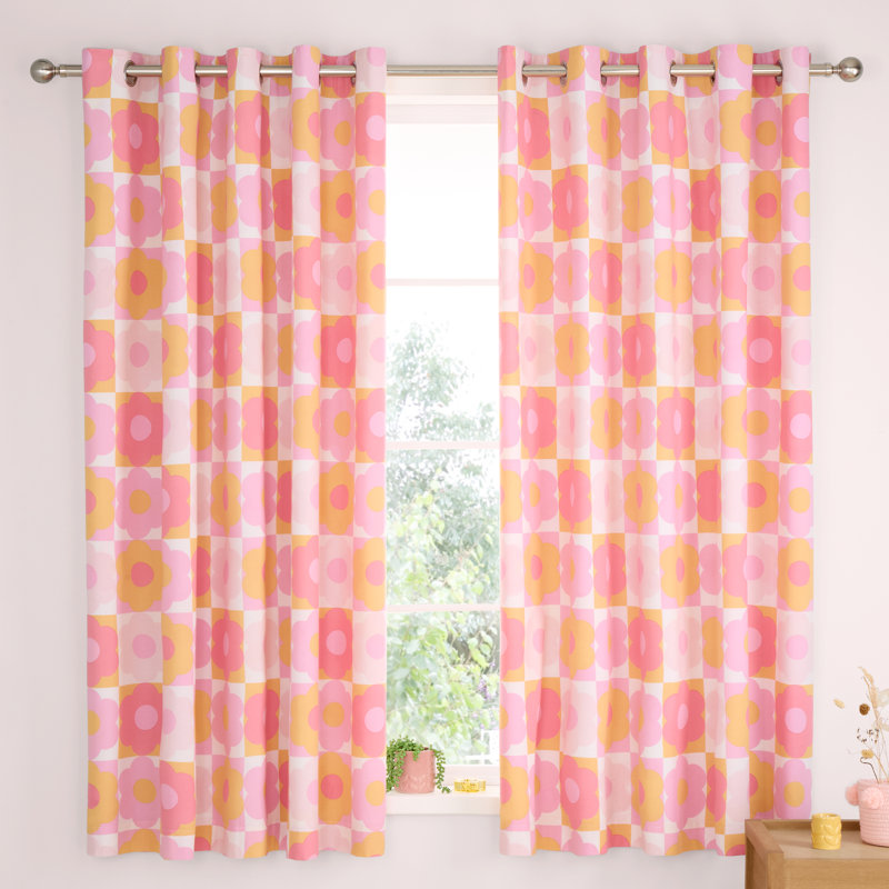 Retro Daisy Fully Reversible Eyelet Curtains