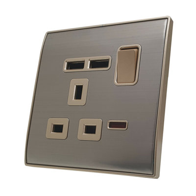 Vejle Wall Mounted Socket