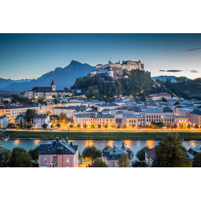 Embert, ville historique de salzburg sur toile