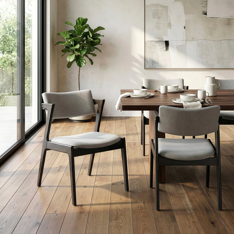 Chaise d'appoint rembourrée Keeler, Cadre brun foncé avec siège gris clair