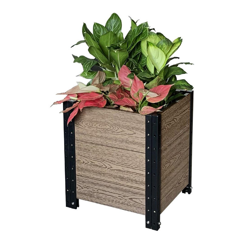 Elevated Planter, Brown