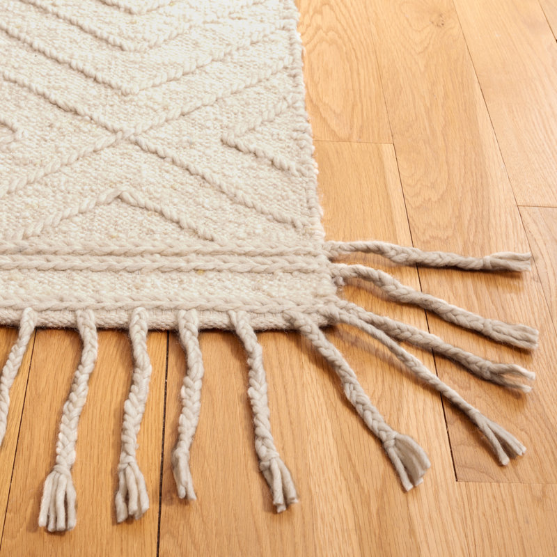 Baughman Handwoven Cotton/Wool Ivory Area Rug, Rectangle 4' x 6'