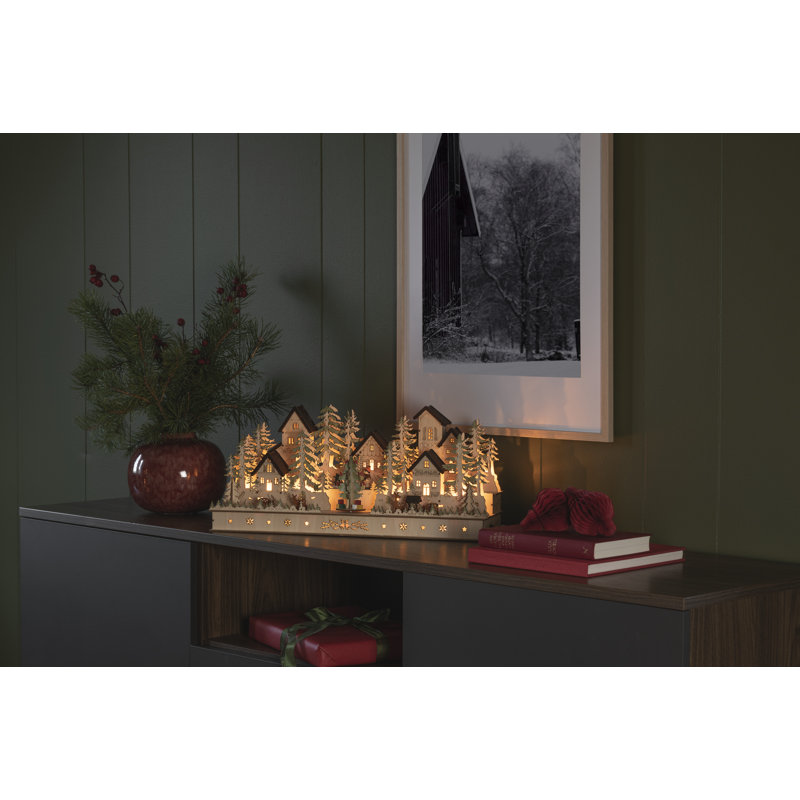 Christmas Scenic & Cityscapes Decorative Accent