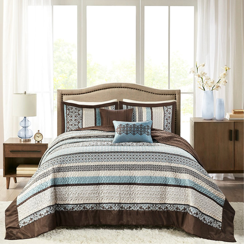 Quilt - 5 Piece With Geometric And Details Soft Fabric Pillows Motifs Comfy Fill, Blue, King Quilt + 4 Additional Pieces