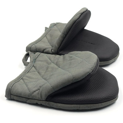1 Pair Short Oven Mitts, Heat Resistant Silicone Kitchen Mini Oven Mitts for 500 Degrees