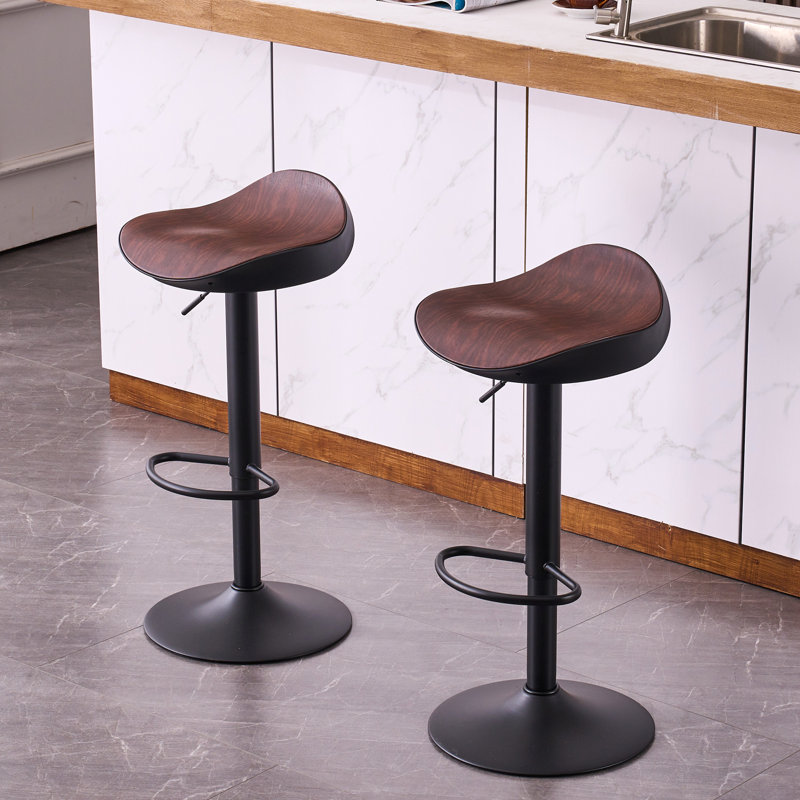 Tabouret de bar rotatif à hauteur réglable avec repose-pieds pour îlot de cuisine Ceryis, Noir, Noir foncé, 2