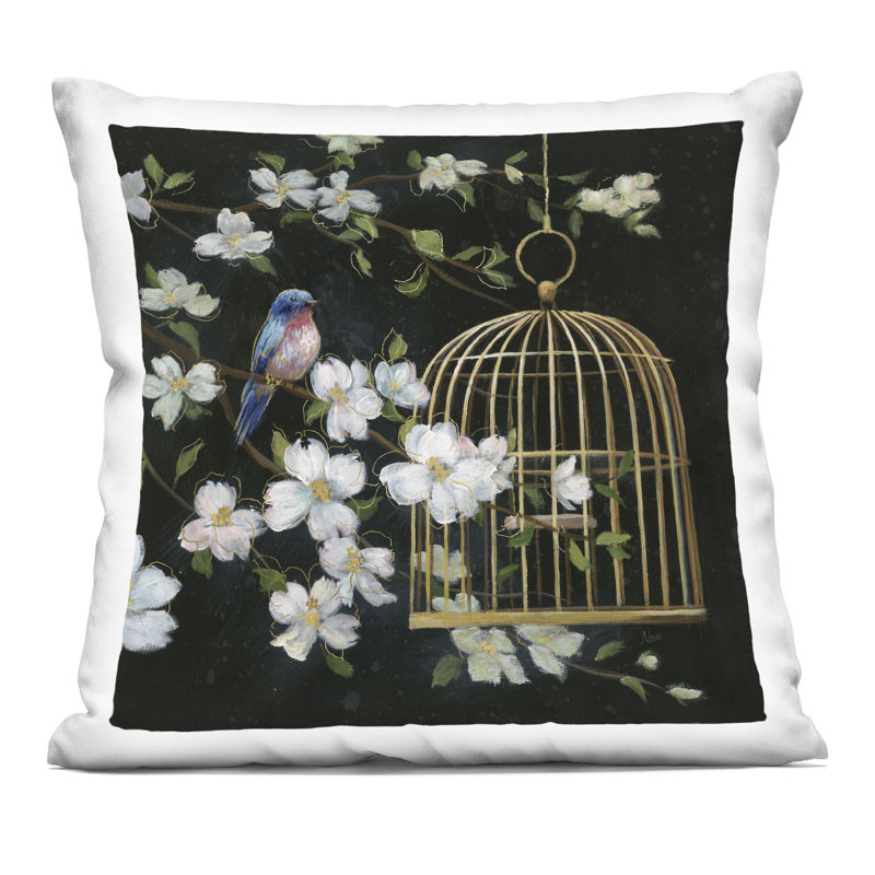 Coussin décoratif à motif de soirée sur chant noir par Nan, Maison d'oiseaux noirs 2