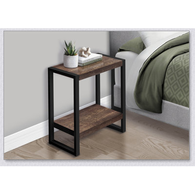 Industrial 2-Tier Accent Table With Reclaimed Wood-Look Laminate, Perfect For Living Room And Bedroom