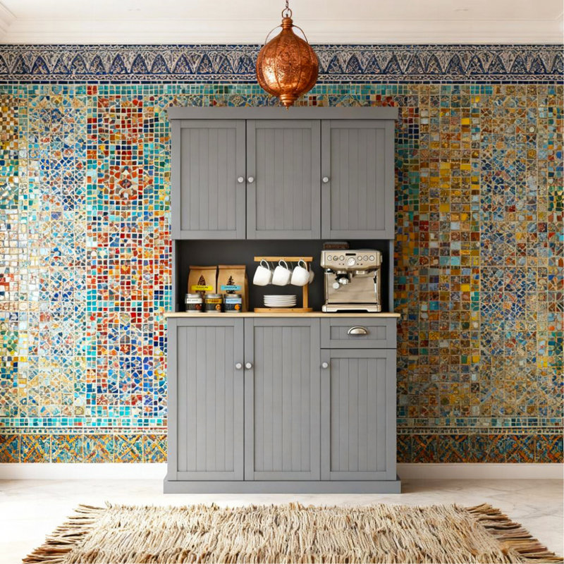 Buffet de cuisine avec four à micro-ondes, comptoir, tiroir et placard