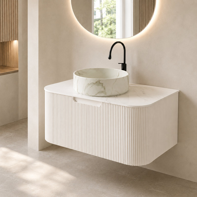 Meuble-lavabo mural simple de 76 cm (30 po) avec fini blanc, comptoir en pierre artificielle et lavabo en céramique